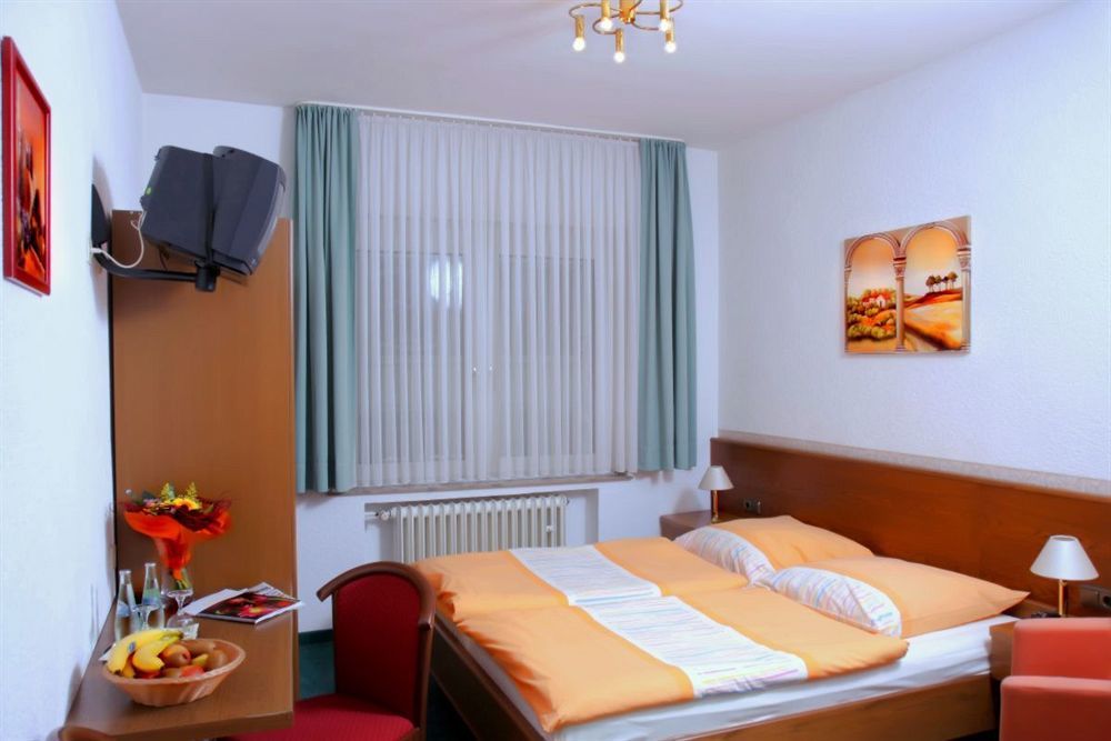 Hotel Engelbertz - Yggotel Pirol Colonia Exterior foto